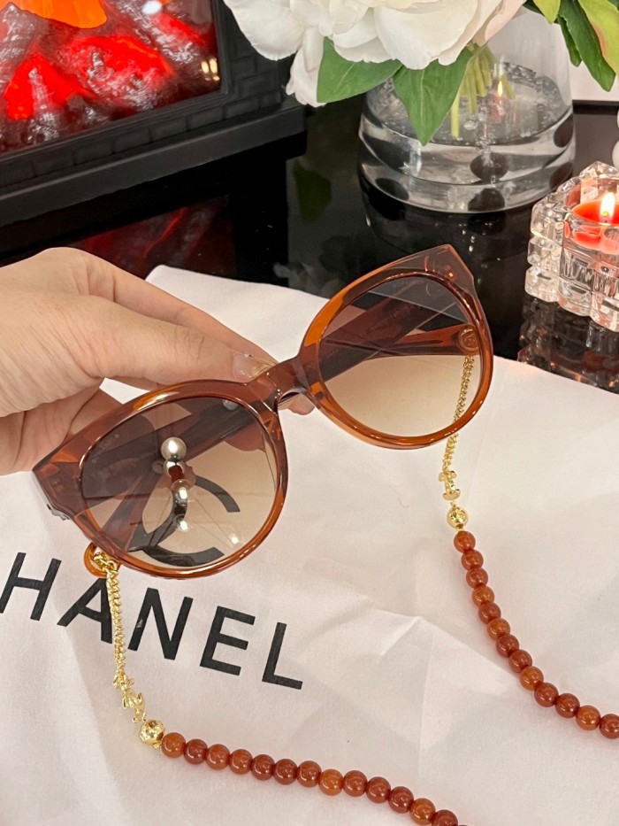 Sunglasses Chanel CH3444
