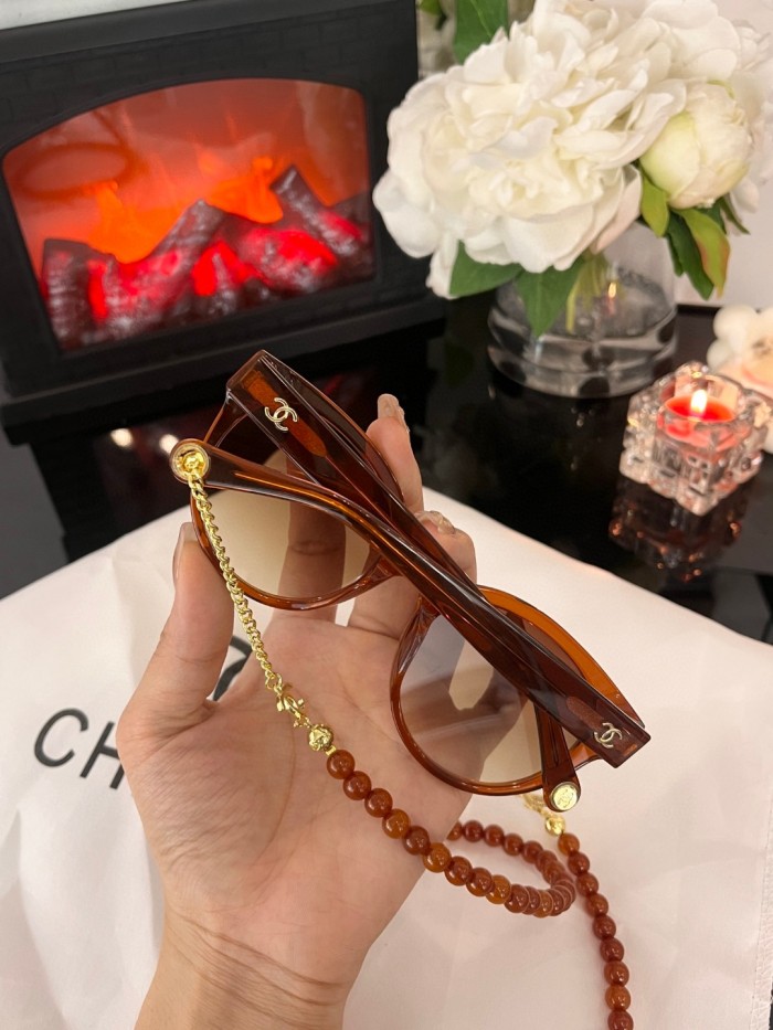 Sunglasses Chanel CH3444