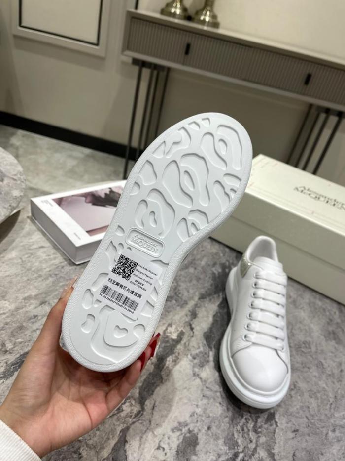 Alexander McQueen Oversized Sneaker in White