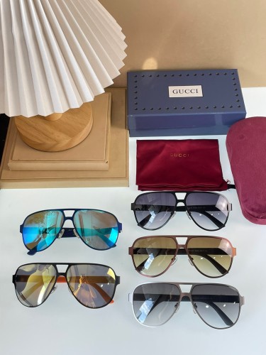 Sunglasses Gucci GG2252 size:62 13-135
