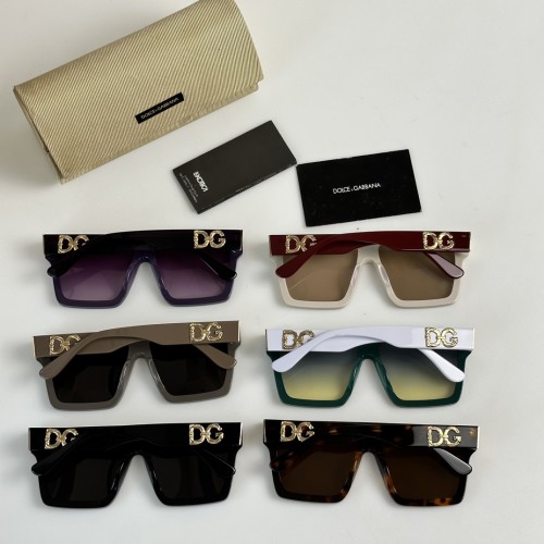 Sunglasses Dolce & Gabbana DG4901 56 15-145  150140