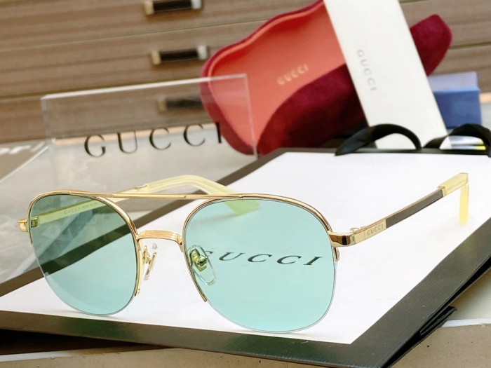 Sunglasses Gucci GG0984S size:53 21-145