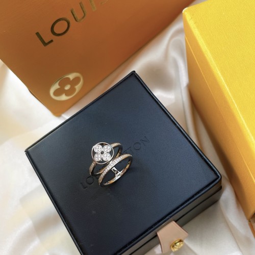 Jewelry Louis Vuitton 102