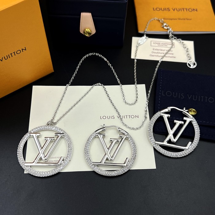 Jewelry Louis Vuitton 123