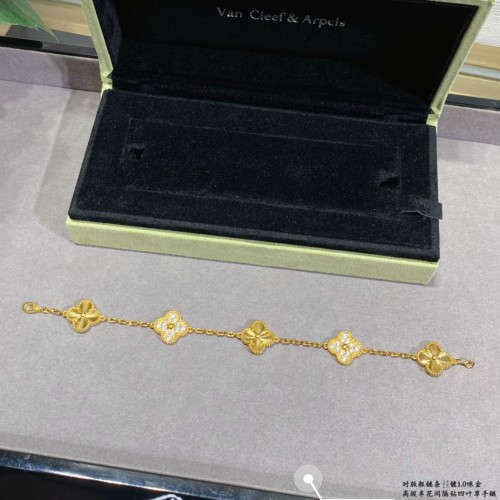 Jewelry Van Cleef x Arpels 15