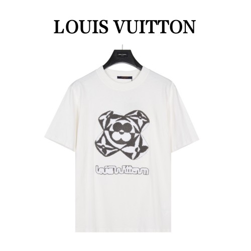 Clothes Louis Vuitton 348