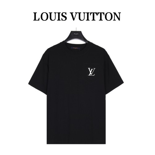 Clothes Louis Vuitton 397