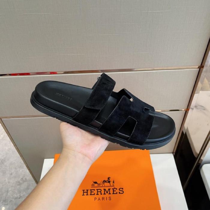 Hermes Chypre sandal black suede