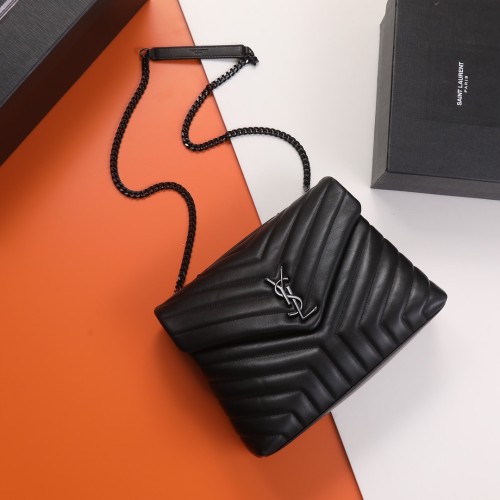 Handbags SAINT LAURENT 487216  size 32×22×11 cm