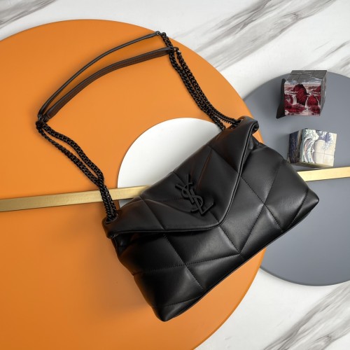 Handbags SAINT LAURENT 577476  size 29x17x11 cm