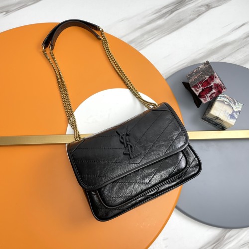 Handbags SAINT LAURENT 533037 size 22x16.5x12 cm