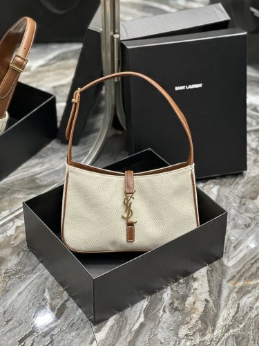 Handbags SAINT LAURENT 657228 size 25X14X6 cm
