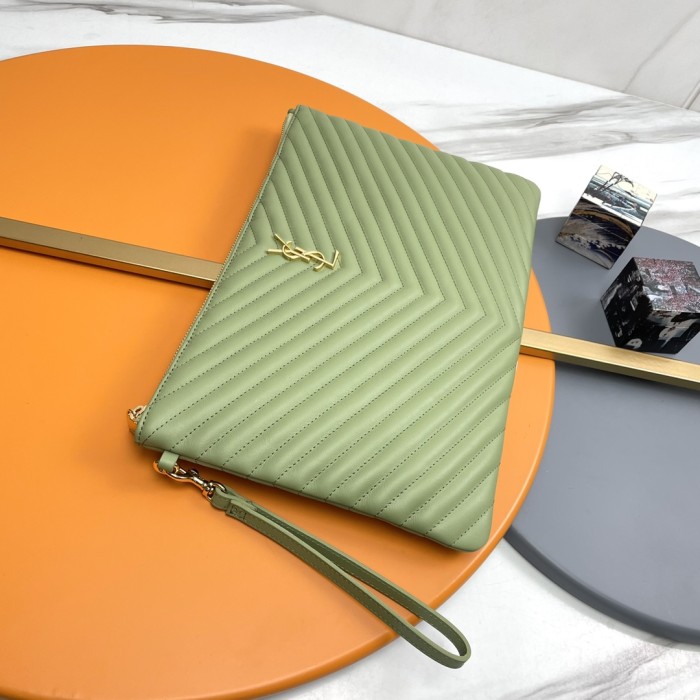 Handbags SAINT LAURENT 440222 size 36x24.5x2.5 cm