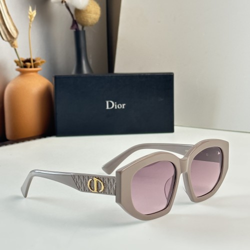 Sunglasses DIOR CD8027