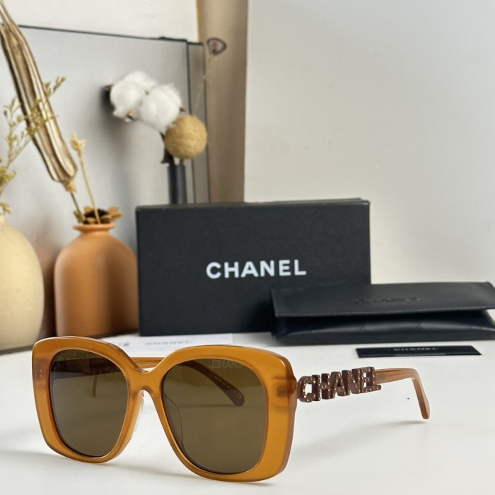 Sunglasses Chanel CH5422B