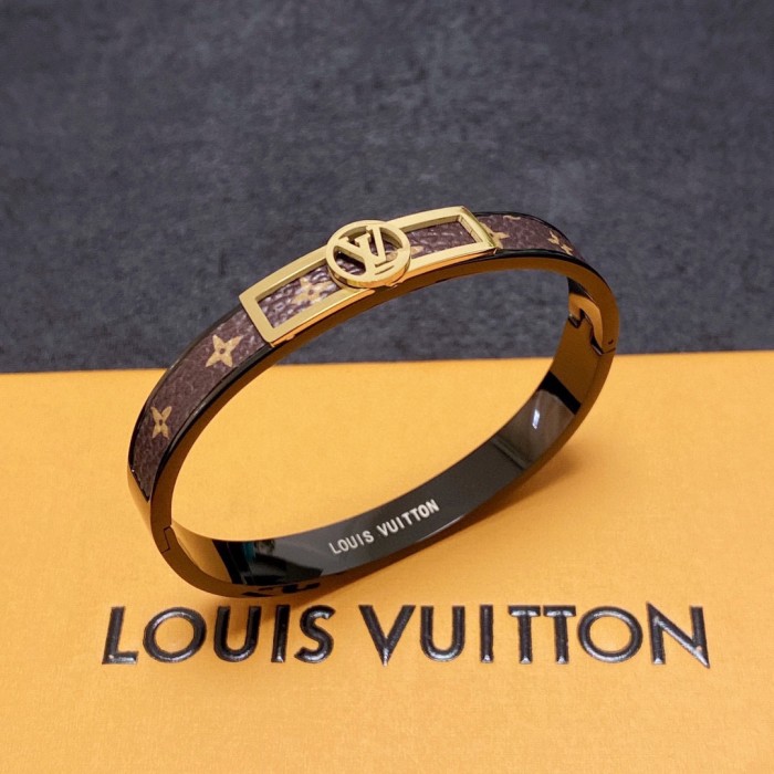 Jewelry Louis Vuitton 225