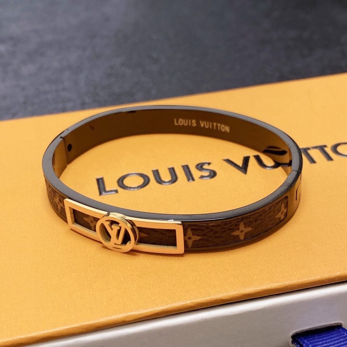 Jewelry Louis Vuitton 225