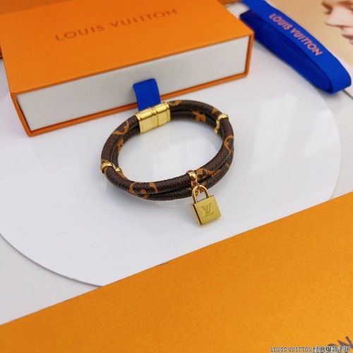 Jewelry Louis Vuitton 245