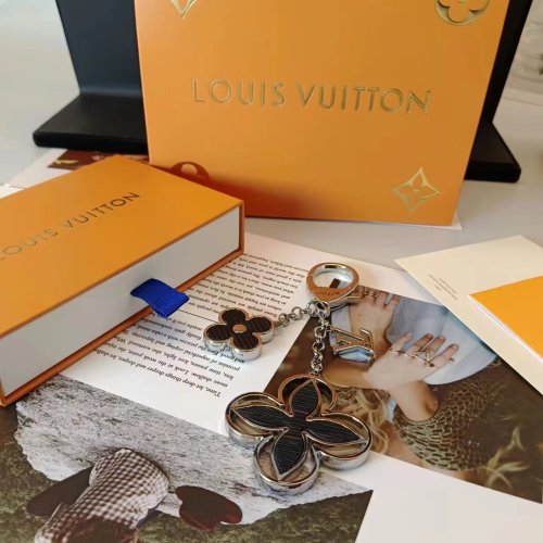 Jewelry Louis Vuitton 238