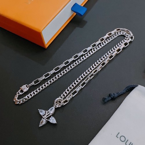 Jewelry Louis Vuitton 289