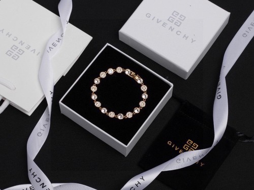 Jewelry givenchy 15