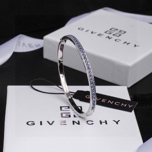 Jewelry givenchy 16