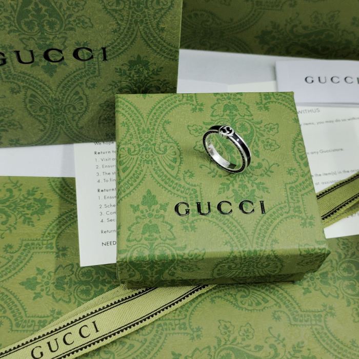 Jewelry Gucci 211
