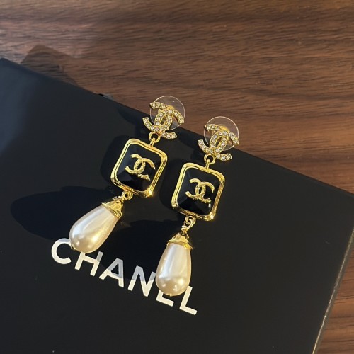 Jewelry Chanel 1696