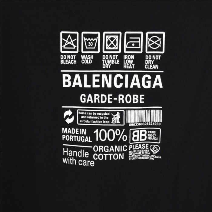 Clothes Balenciaga 401