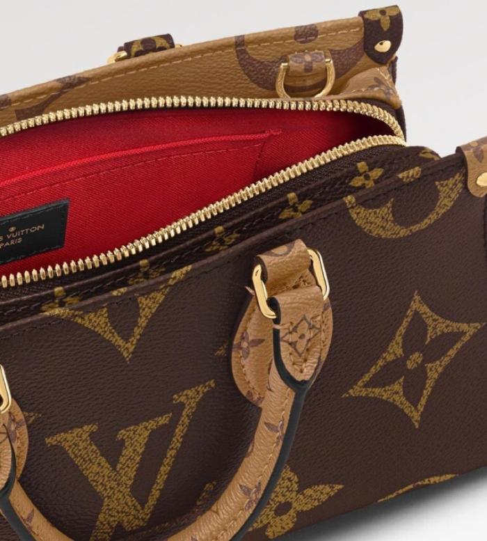 Handbag Louis Vuitton M46653 size 25*13*10cm