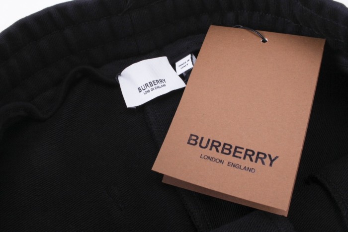 Clothes Burberry 401