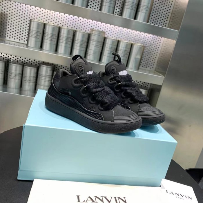 Lanvin Leather Curb