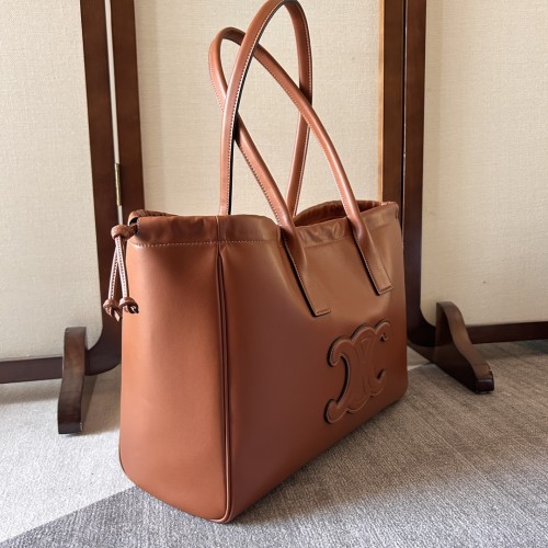  Handbags CELIN CABAS TRIOMPHE 199973 size:44 * 28 *18 cm