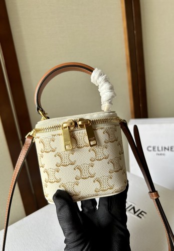 Handbags CELIN-E 110762  101762 size:9.5 X 8 X 9
