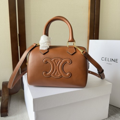  Handbags CELIN 197582  size:19.5×14×7.5 cm