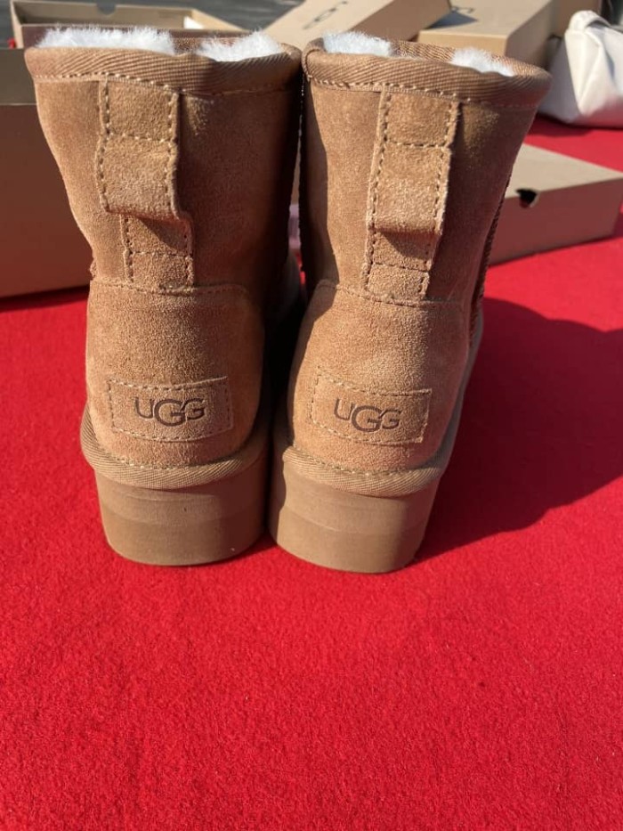 UGG Classic Mini Platform Boot Chestnut (Women's)