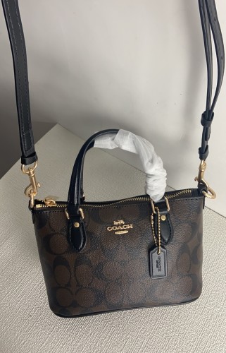 Handbags Coach CH468 size:18*13*3
