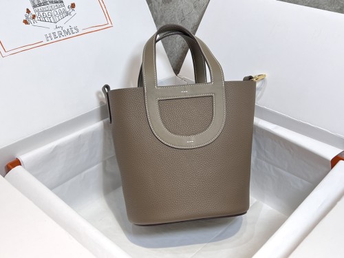  Handbags Hermes in the loop size:18 cm