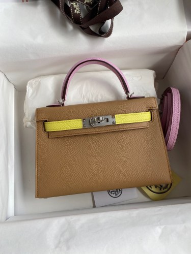  Handbags HermesMini Kelly size:19 cm