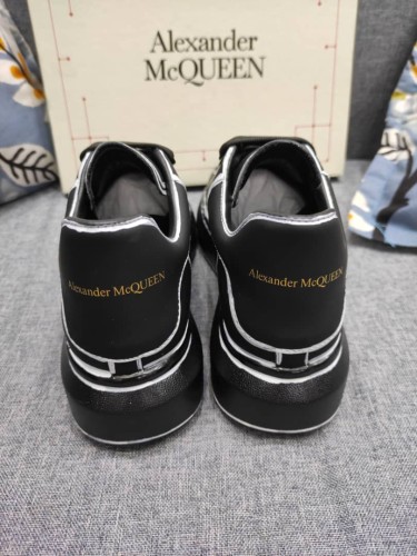 Alexander McQueen Oversized Black White Outline