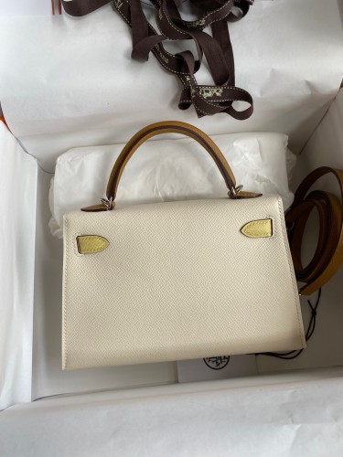 Handbags Hermes mini Kelly size:19 cm 
