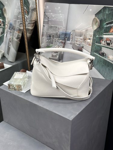  Handbags LOEWE Jonathan Anderson size:24-10.5-16 cm