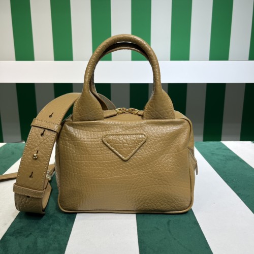 Handbags Prada 1BB081 size:22.5×10.5×16.5 cm