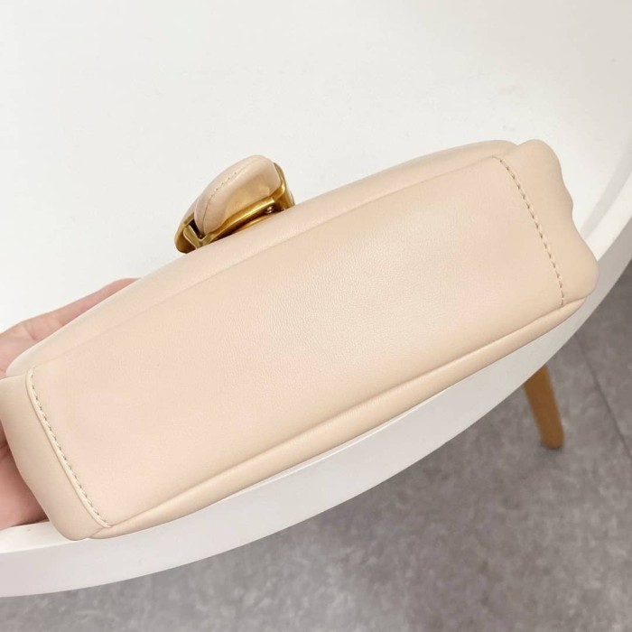 handbag COACH c3880 size 18*12*6 cm