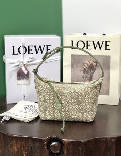  Handbags LOEWE 𝐂𝐮𝐛𝐢   size:21-12-12.5 cm