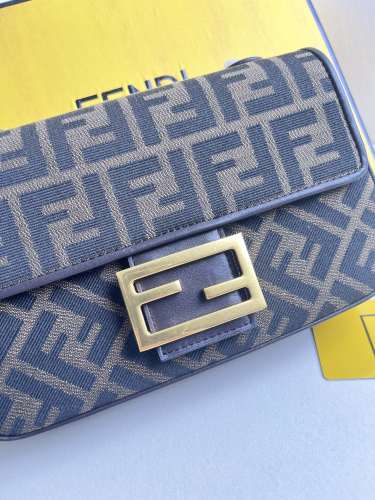 handbags FENDI 7001 size:14.5*24*7cm