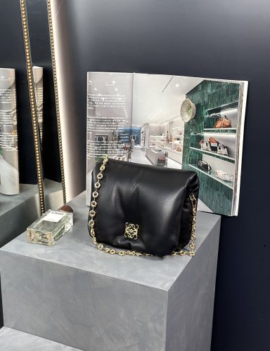  Handbags LOEWE Puffer Goya size:23-13-6 cm
