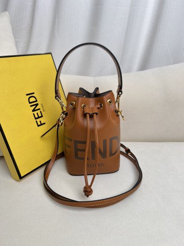 handbags FENDI 226 size:12*18*10cm