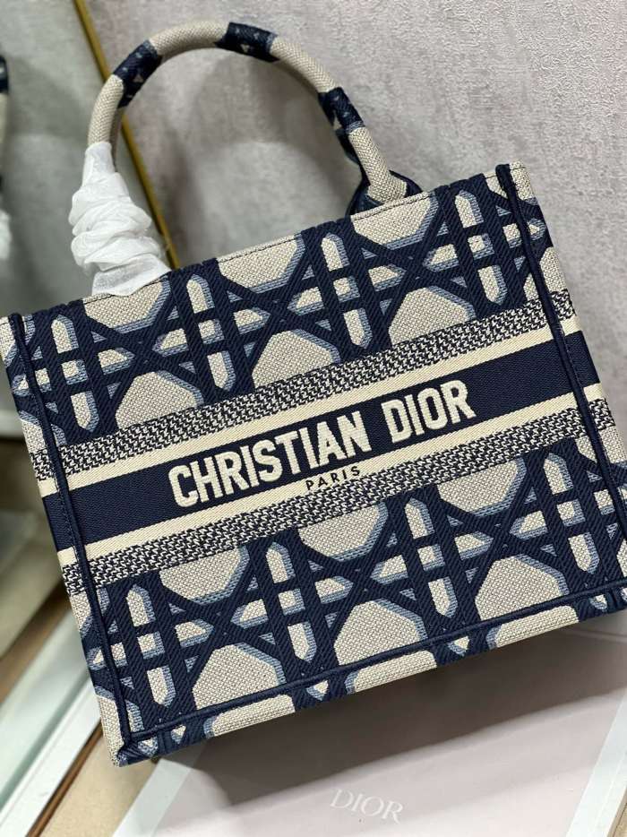 Handbags Dior mini book tote 1286 size:26.5*21*14 cm
