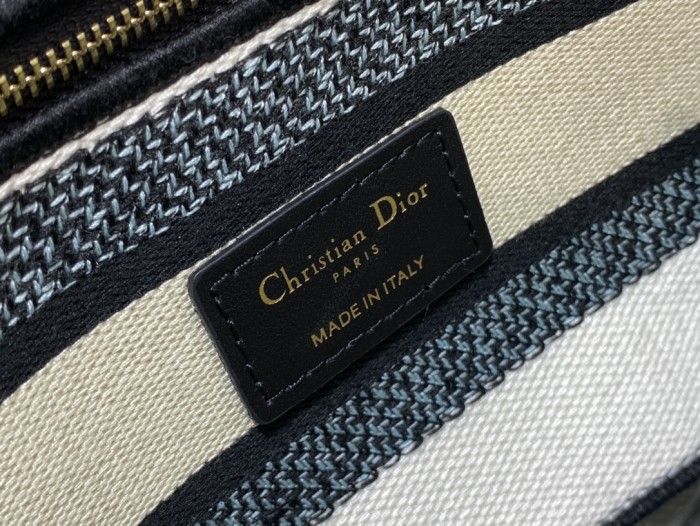  Handbags Lady Dior 6605 size：24 cm